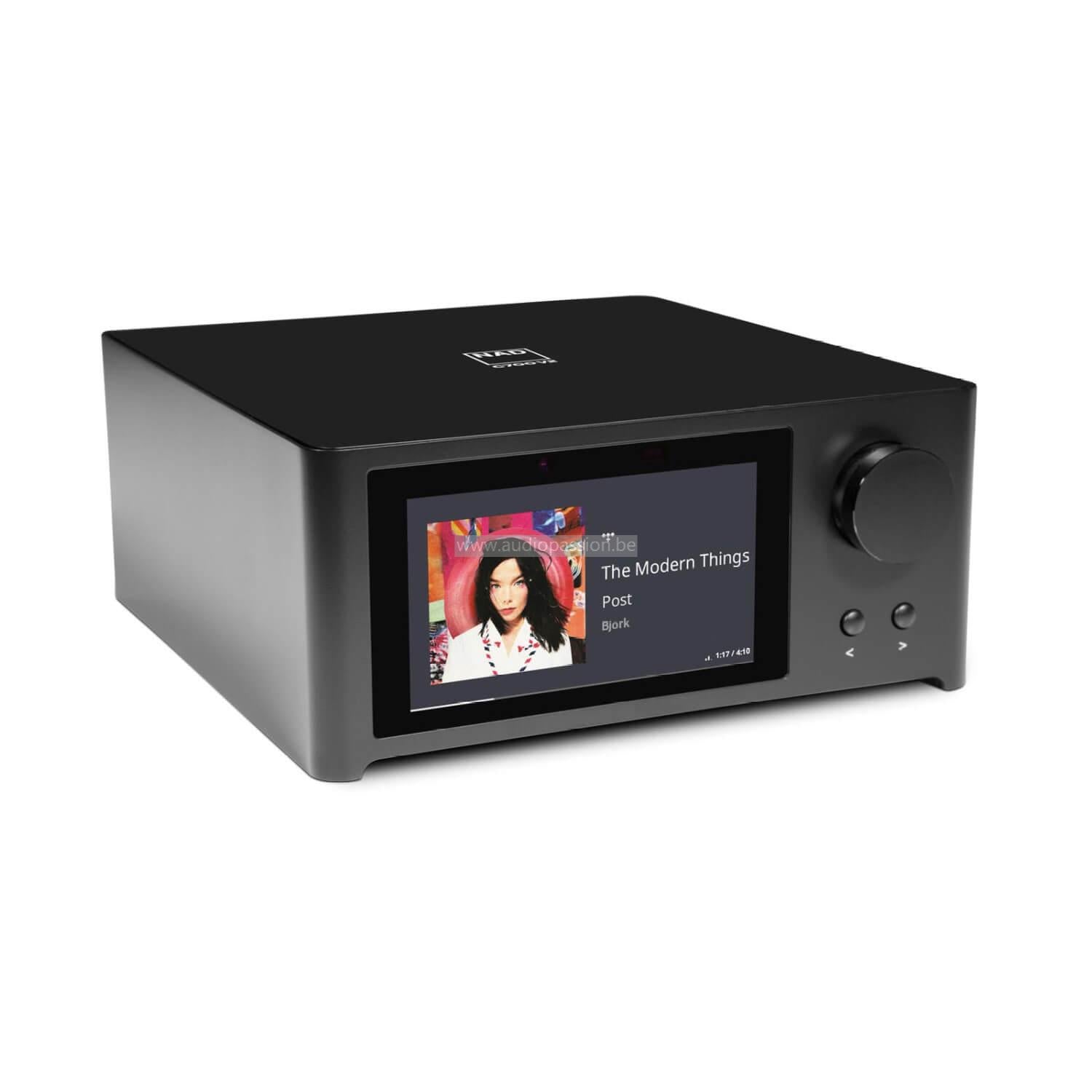 NAD C700 v2 BluOS Streaming Amplifier & Klipsch RP-500 M II